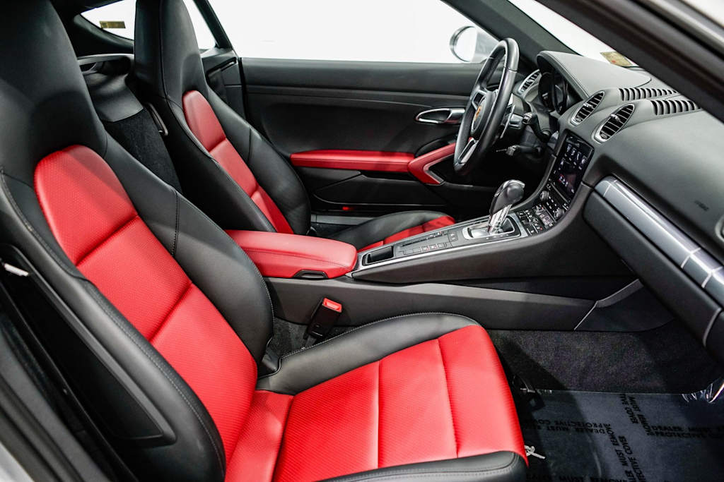 Thumbnail: 2022 Porsche 718 Cayman - 7