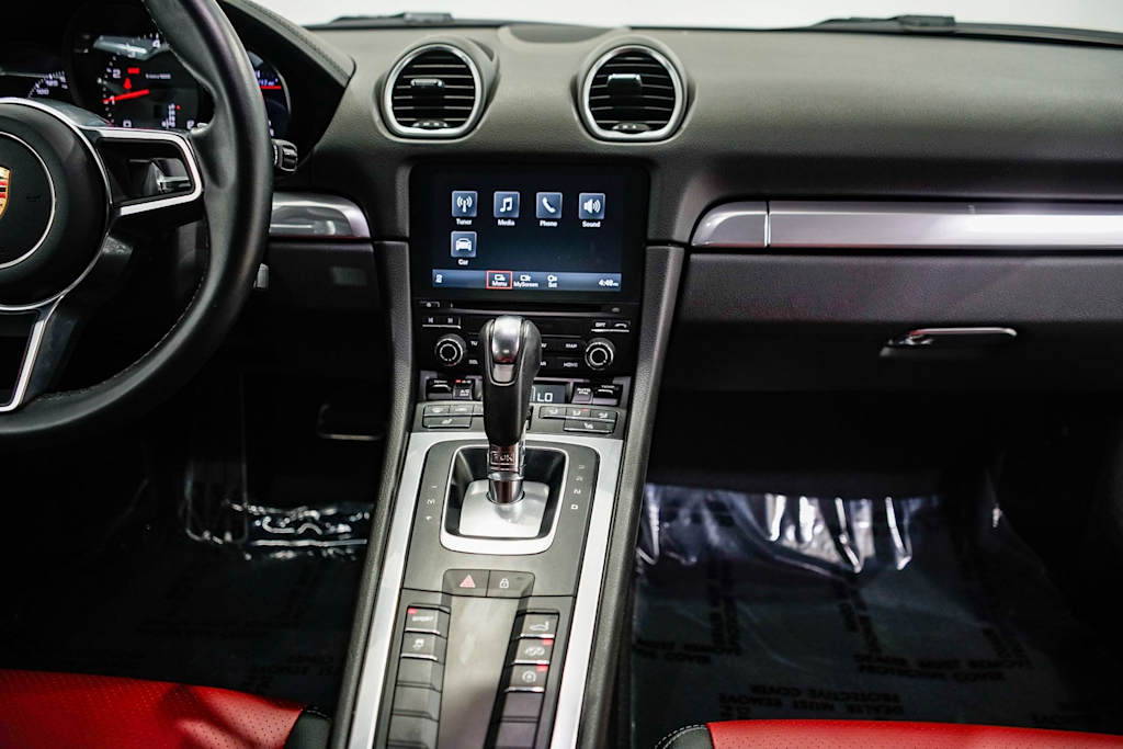 Thumbnail: 2022 Porsche 718 Cayman - 9