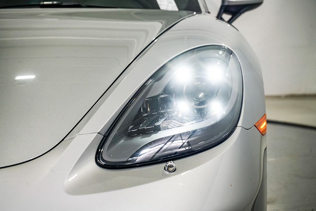 Thumbnail: 2022 Porsche 718 Cayman - 19