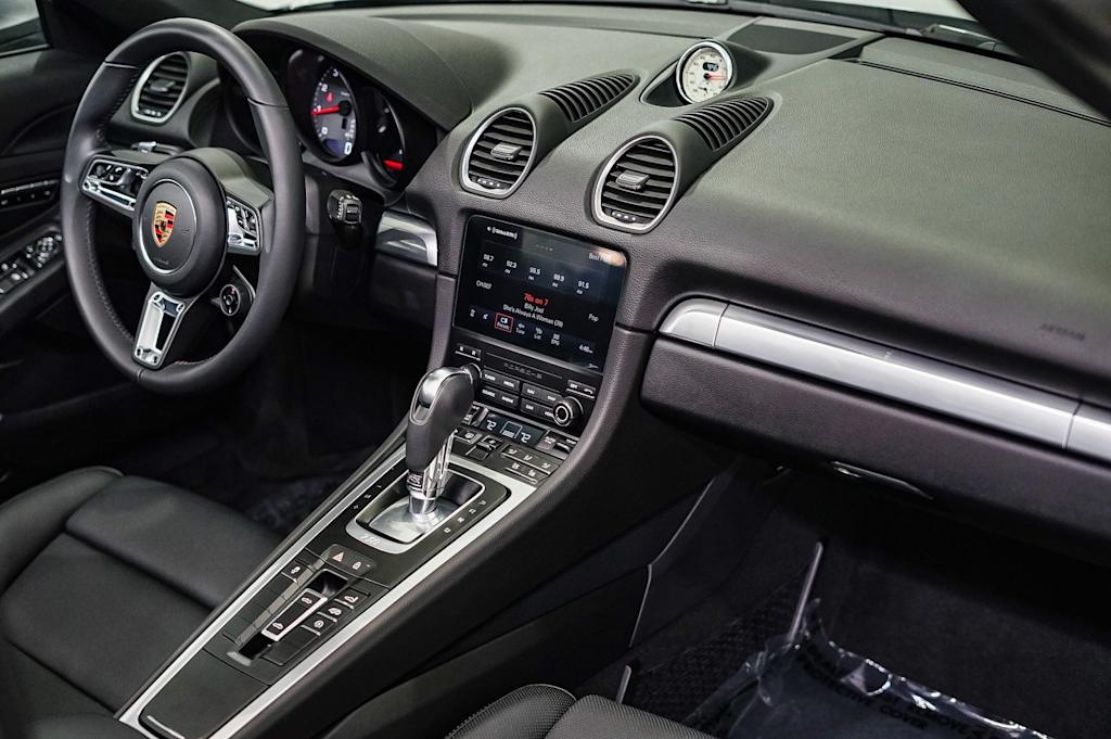 Thumbnail: 2024 Porsche 718 Boxster - 2