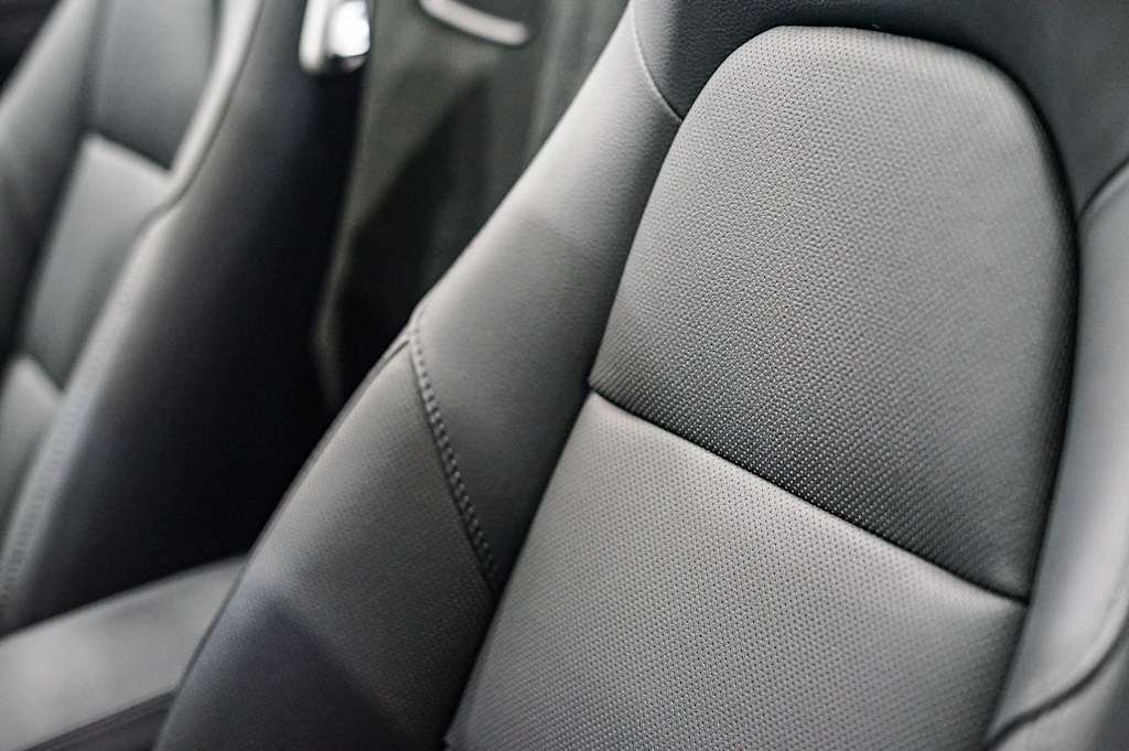 Thumbnail: 2024 Porsche 718 Boxster - 9