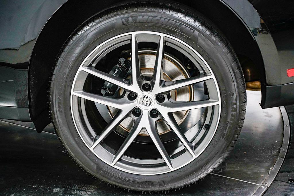 Thumbnail: 2024 Porsche Macan - 5