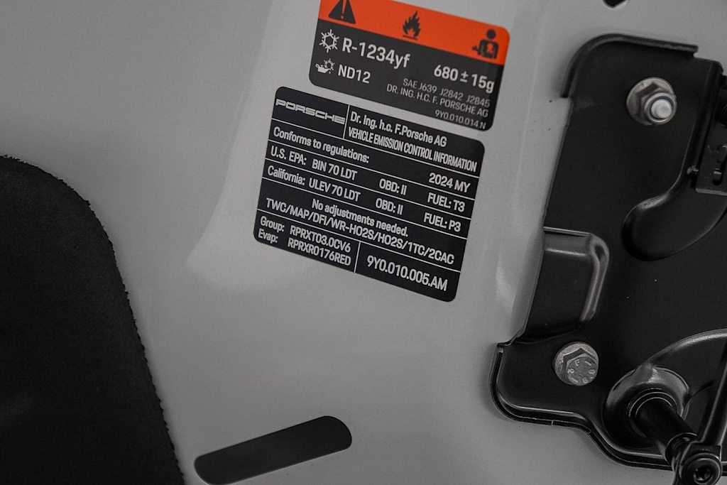 Thumbnail: 2024 Porsche Cayenne - 31