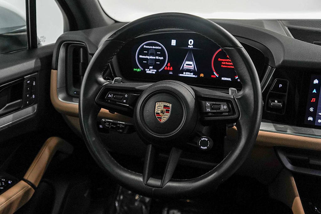 Thumbnail: 2024 Porsche Cayenne - 9