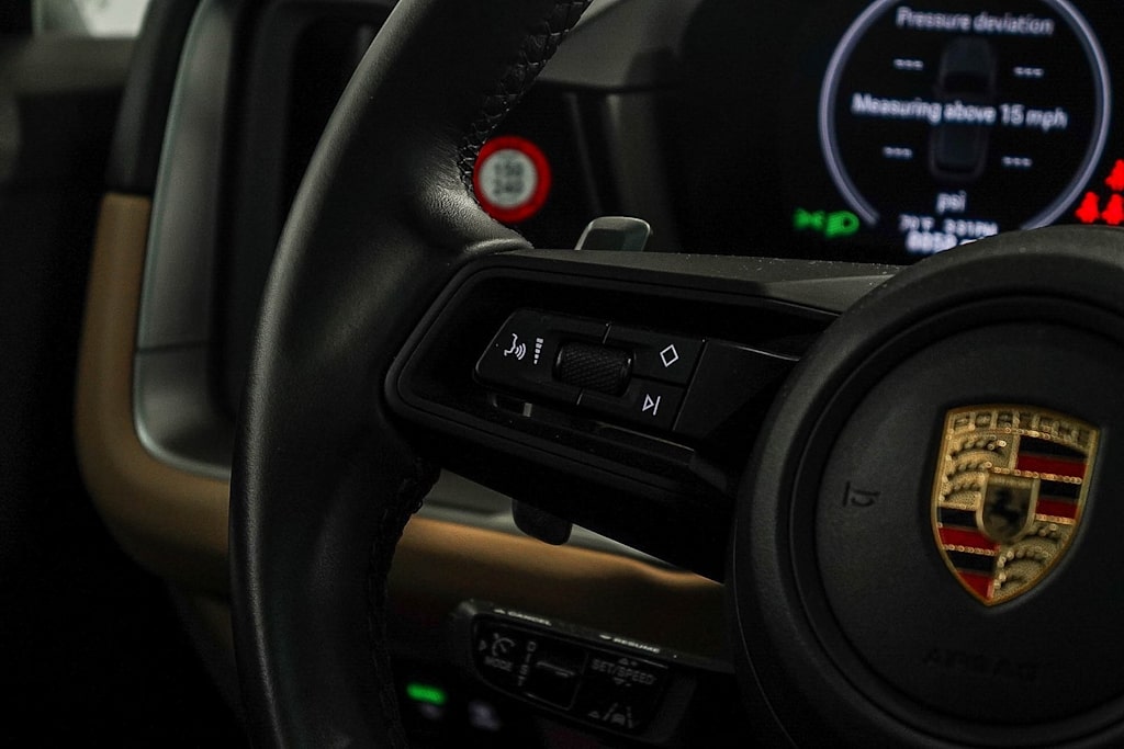 Thumbnail: 2024 Porsche Cayenne - 22