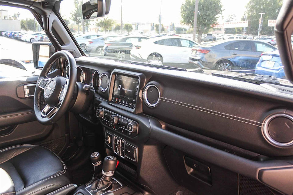 Thumbnail: 2018 Jeep Wrangler - 11