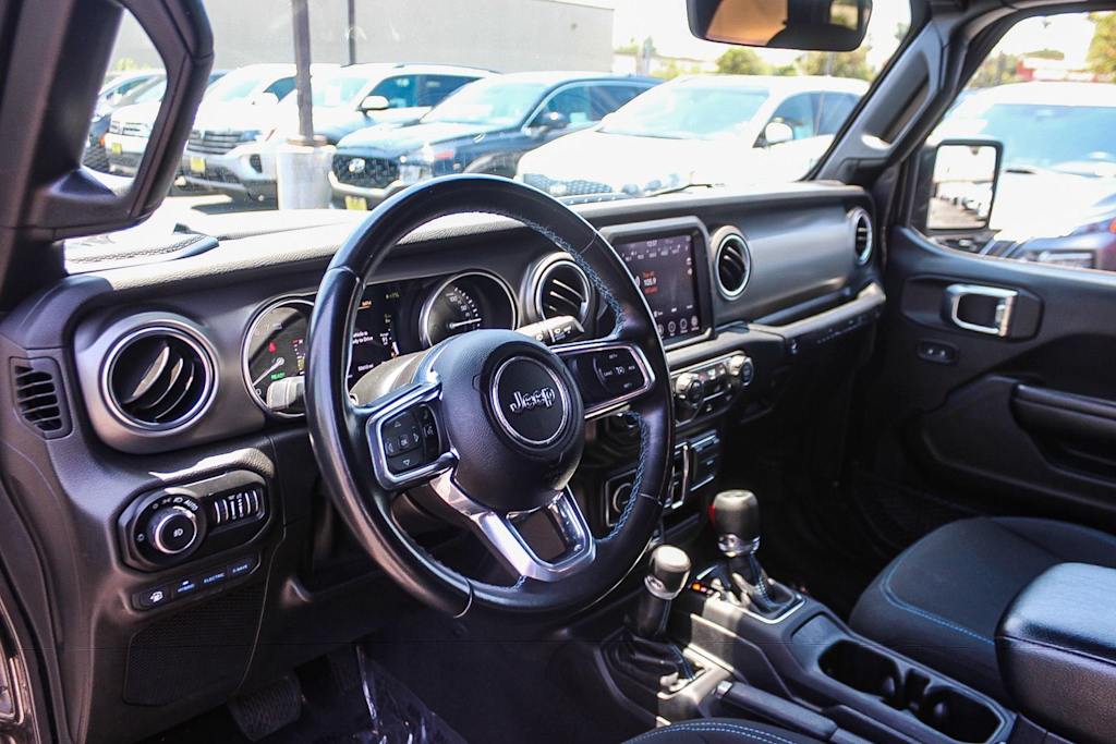Thumbnail: 2021 Jeep Wrangler - 13