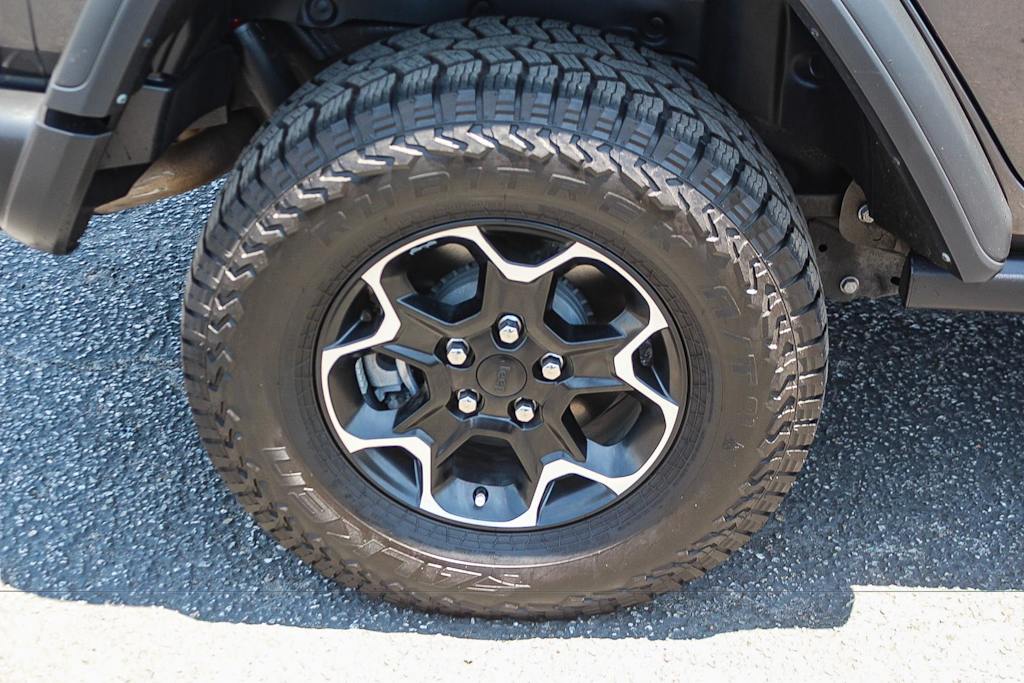 Thumbnail: 2021 Jeep Wrangler - 7