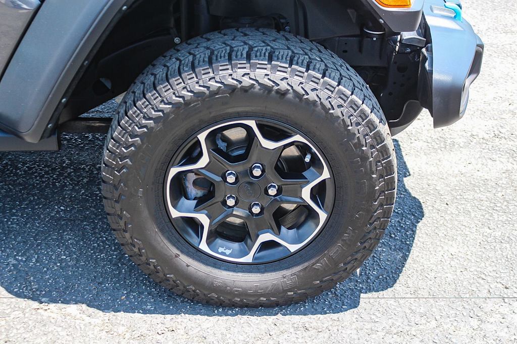 Thumbnail: 2021 Jeep Wrangler - 22