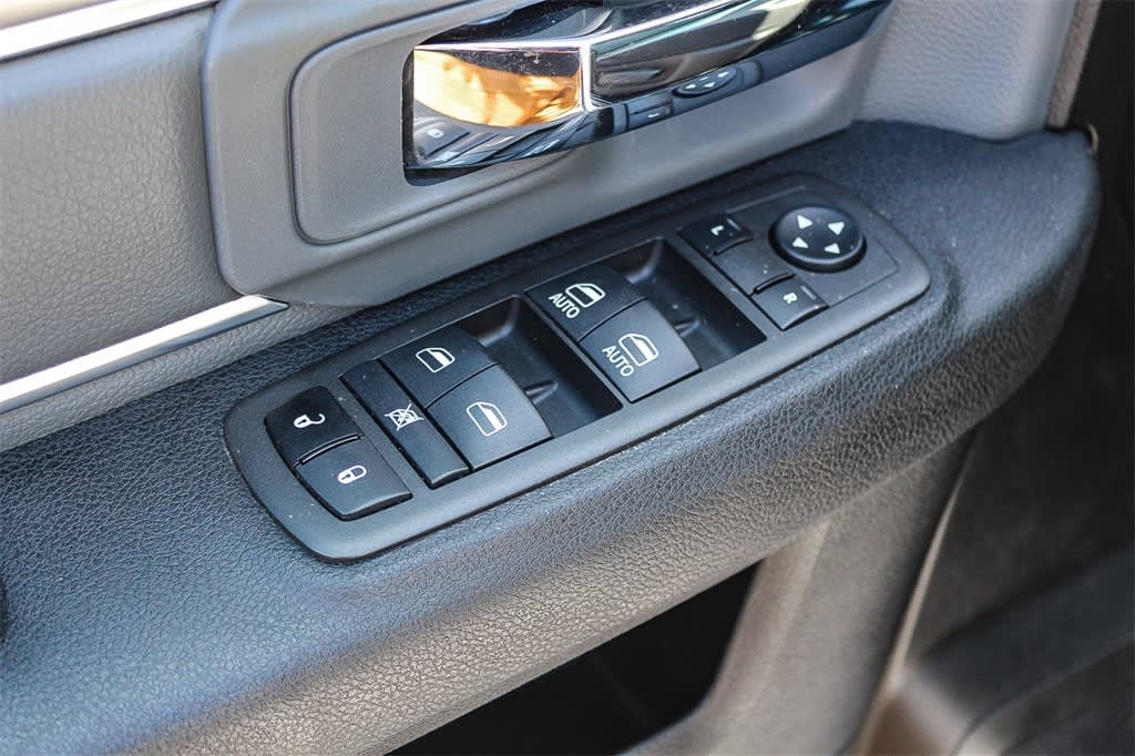 2022 RAM 1500 SLT 24