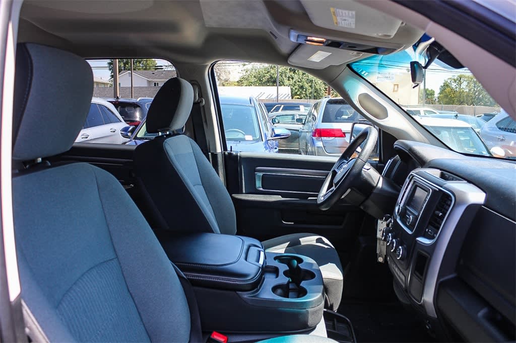 2022 RAM 1500 SLT 10