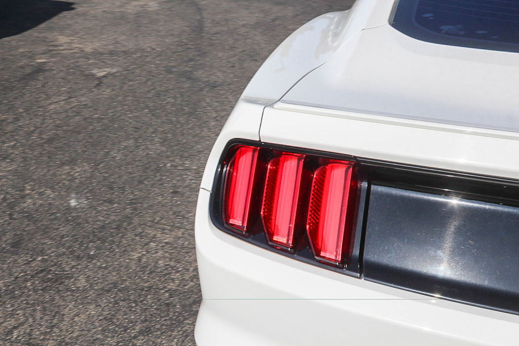 Thumbnail: 2016 Ford Mustang - 17