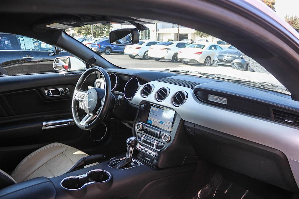 Thumbnail: 2016 Ford Mustang - 9