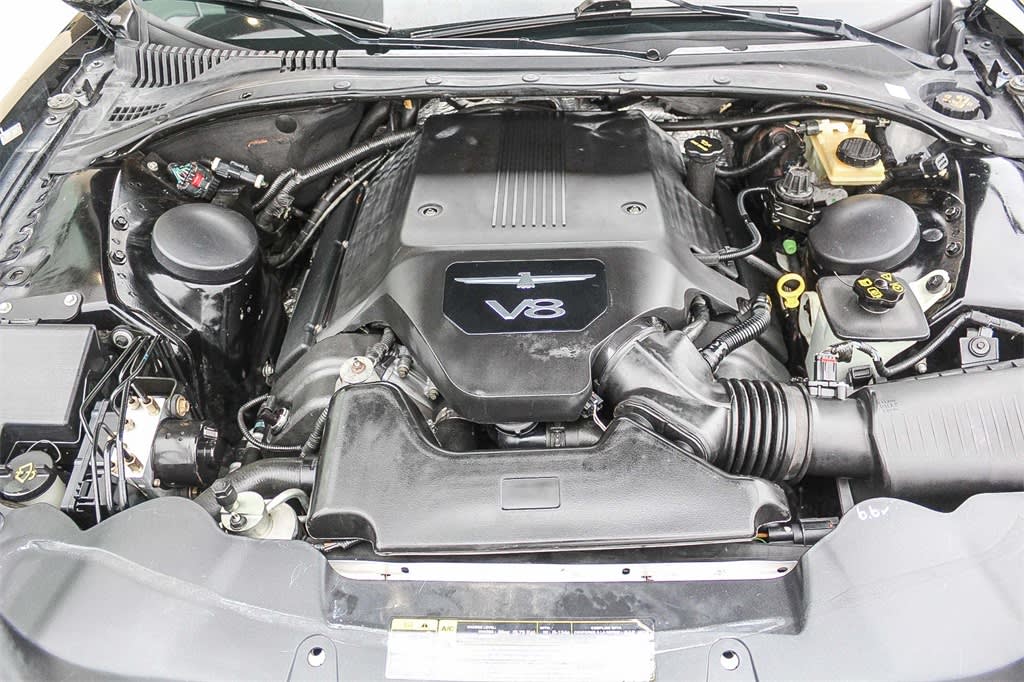 Thumbnail: 2005 Ford Thunderbird - 7