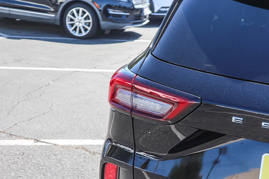 Thumbnail: 2024 Ford Escape - 6