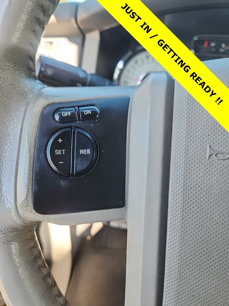 Thumbnail: 2012 Ford Expedition - 12