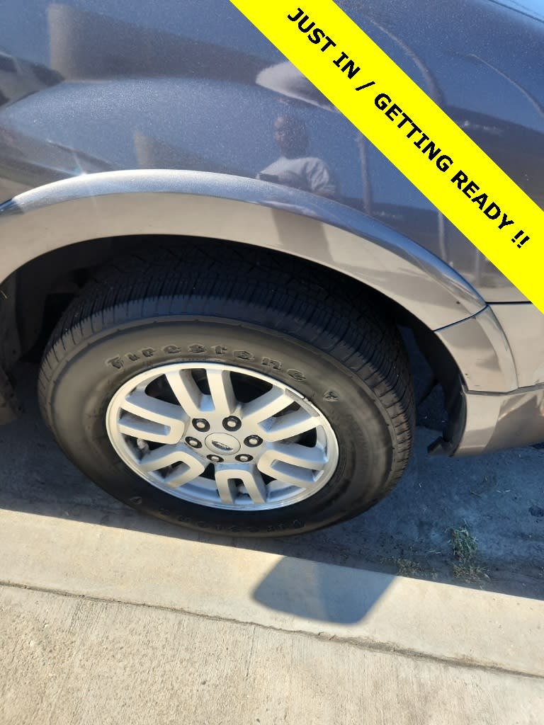 Thumbnail: 2012 Ford Expedition - 16