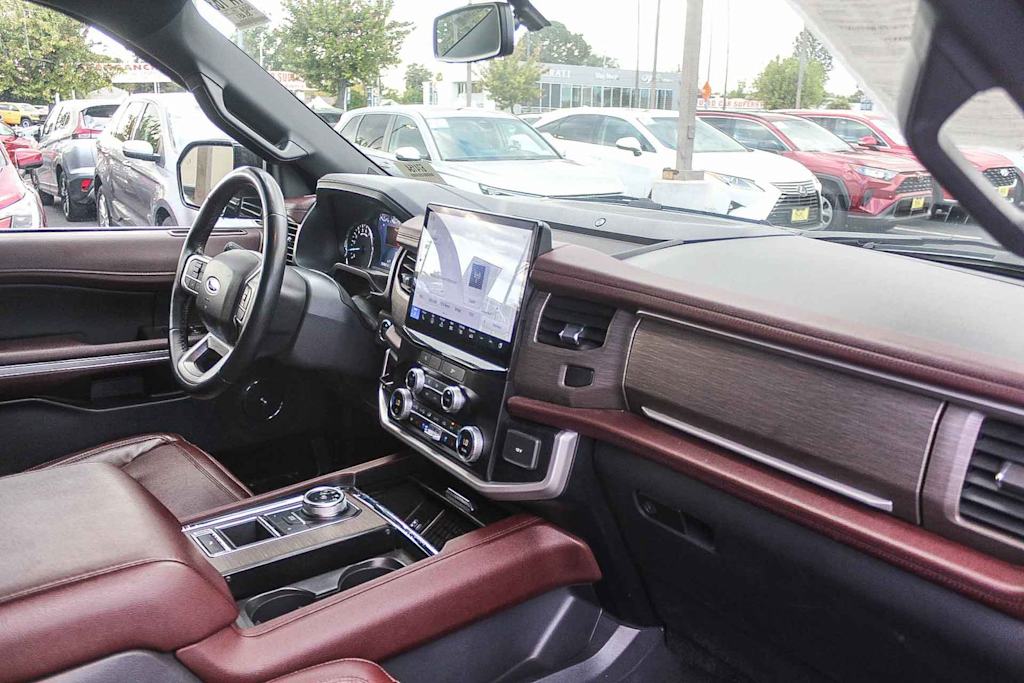 Thumbnail: 2024 Ford Expedition - 8