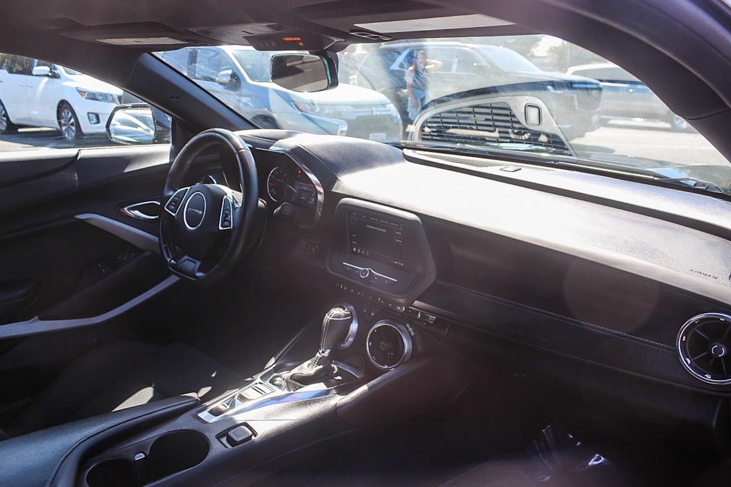Thumbnail: 2019 Chevrolet Camaro - 7