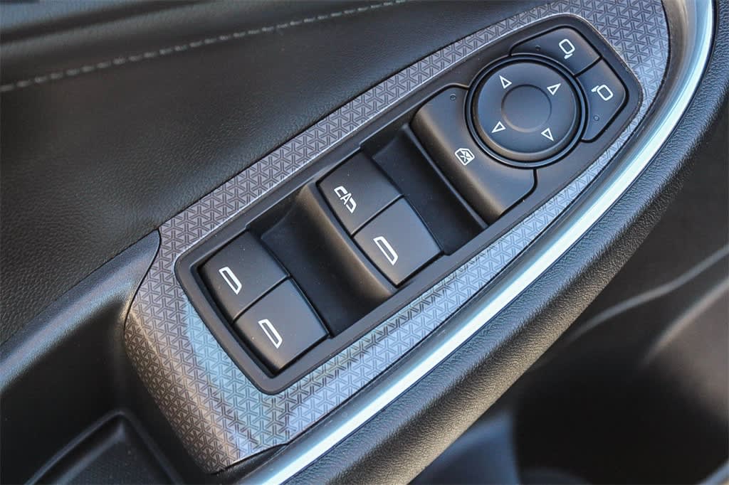 Thumbnail: 2020 Chevrolet Malibu - 29