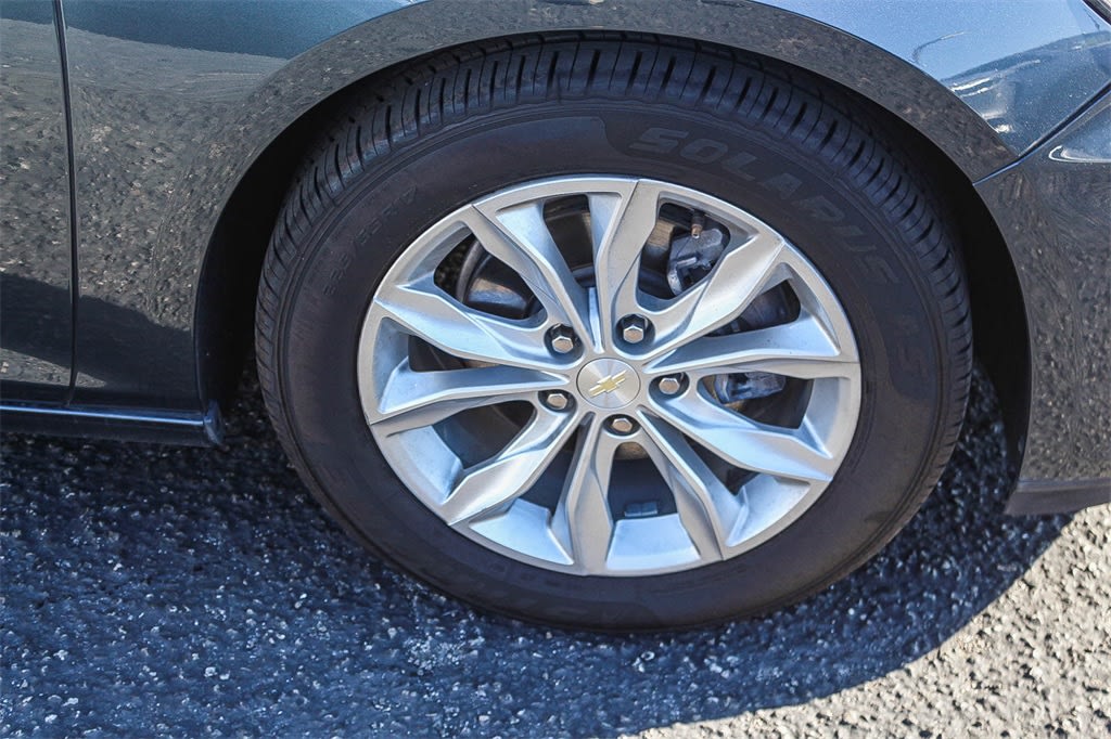 Thumbnail: 2020 Chevrolet Malibu - 24