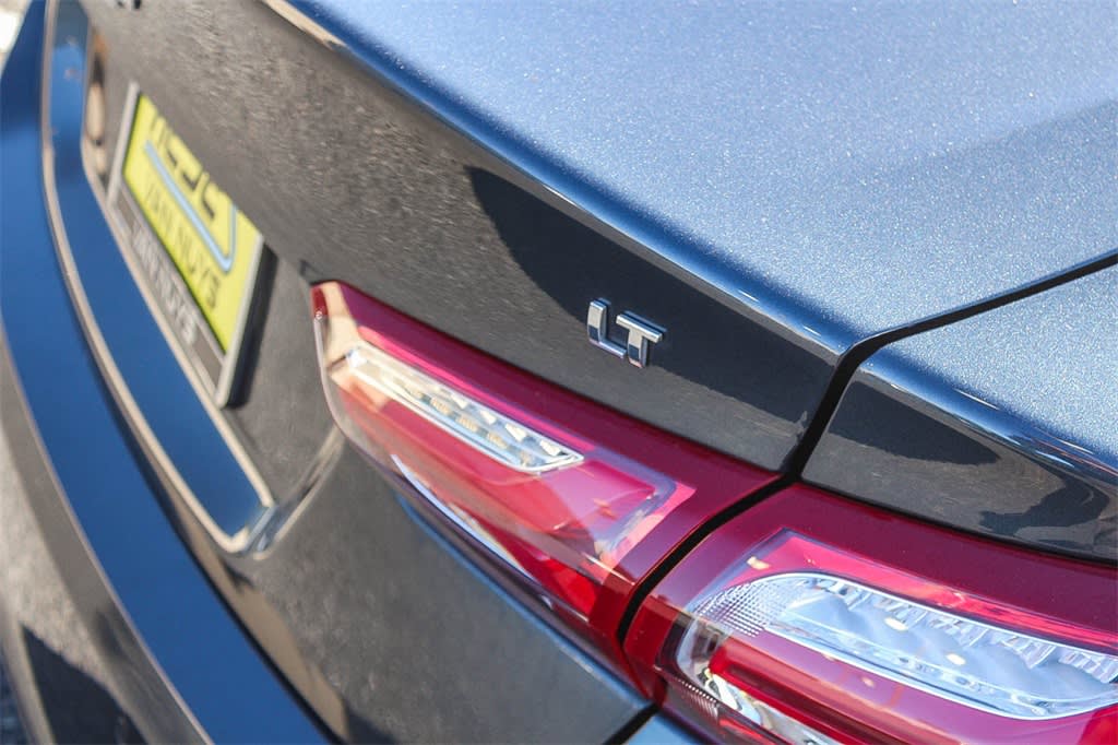 Thumbnail: 2020 Chevrolet Malibu - 23