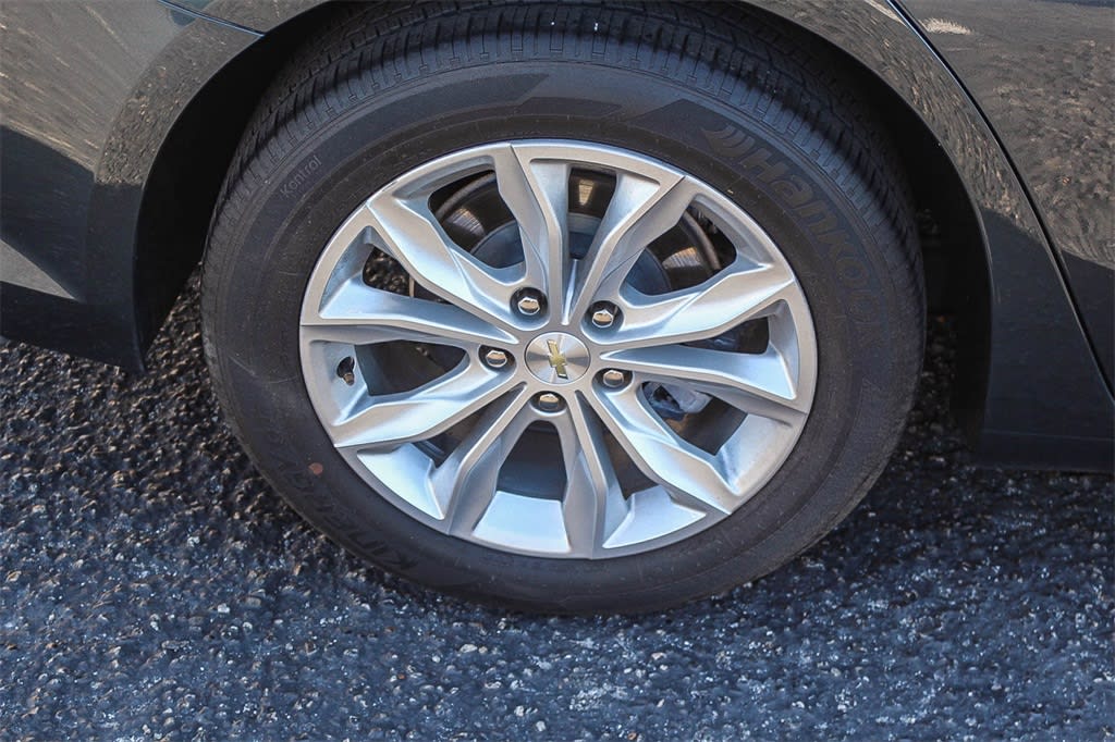 Thumbnail: 2020 Chevrolet Malibu - 7