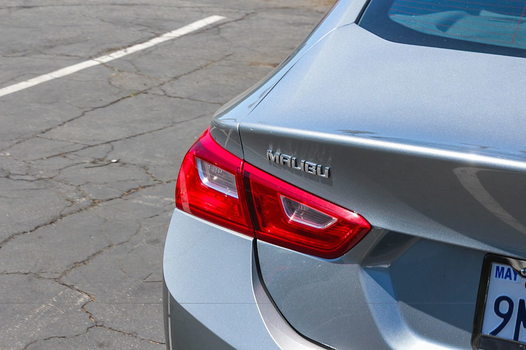 Thumbnail: 2024 Chevrolet Malibu - 20