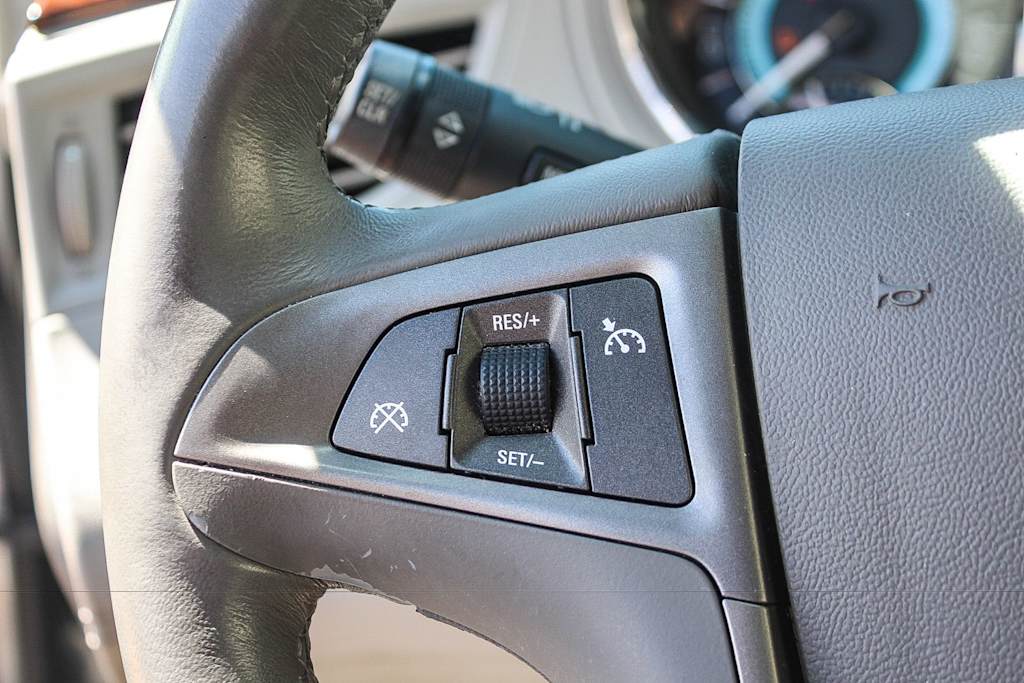 Thumbnail: 2011 Buick LaCrosse - 26