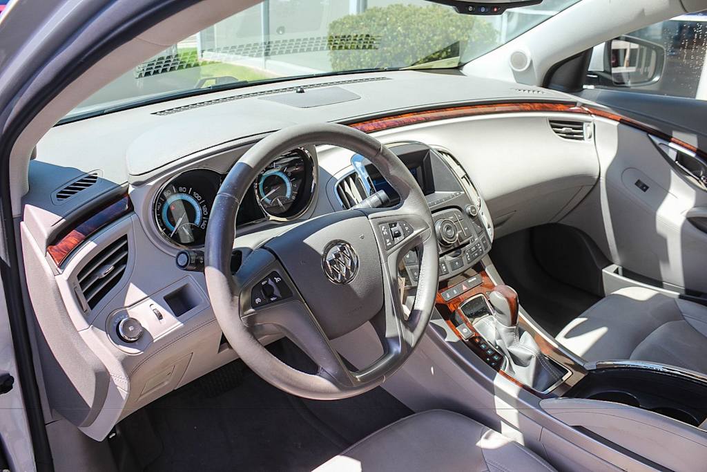 Thumbnail: 2011 Buick LaCrosse - 23