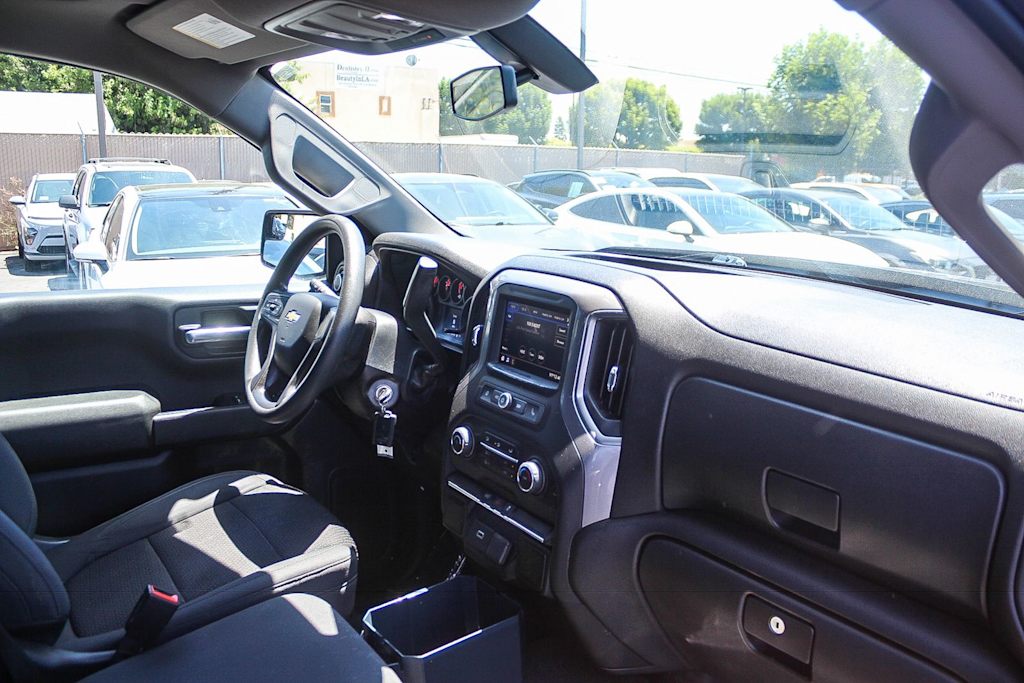Thumbnail: 2020 Chevrolet Silverado 1500 - 12