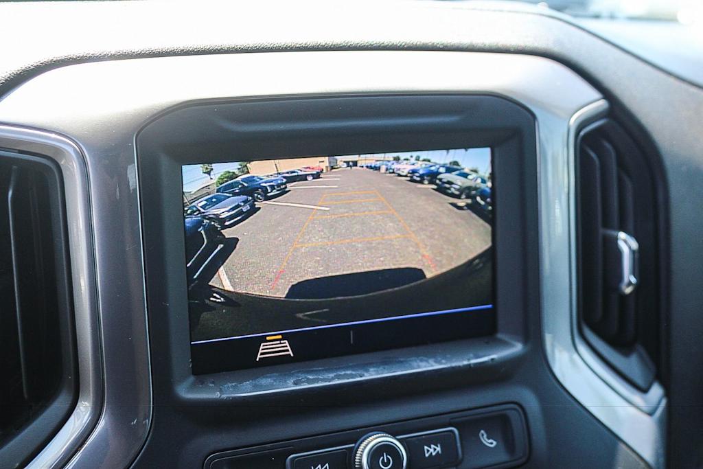 Thumbnail: 2020 Chevrolet Silverado 1500 - 27