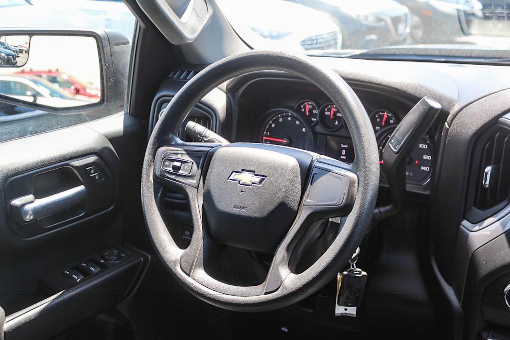 Thumbnail: 2020 Chevrolet Silverado 1500 - 11