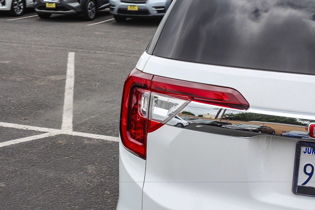 Thumbnail: 2023 GMC Acadia - 20