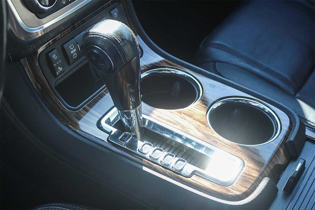 Thumbnail: 2016 GMC Acadia - 13