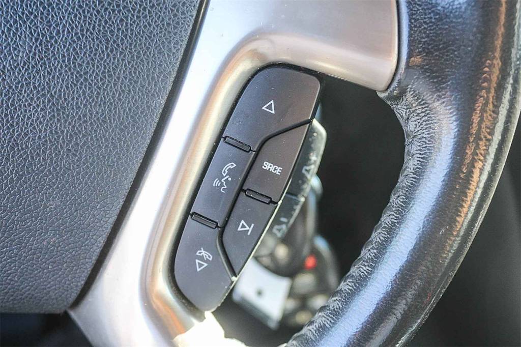 Thumbnail: 2016 GMC Acadia - 28