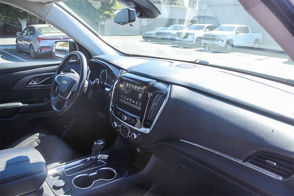 Thumbnail: 2019 Chevrolet Traverse - 11