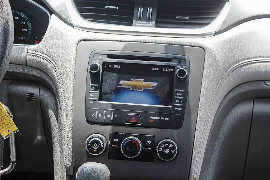 Thumbnail: 2015 Chevrolet Traverse - 25
