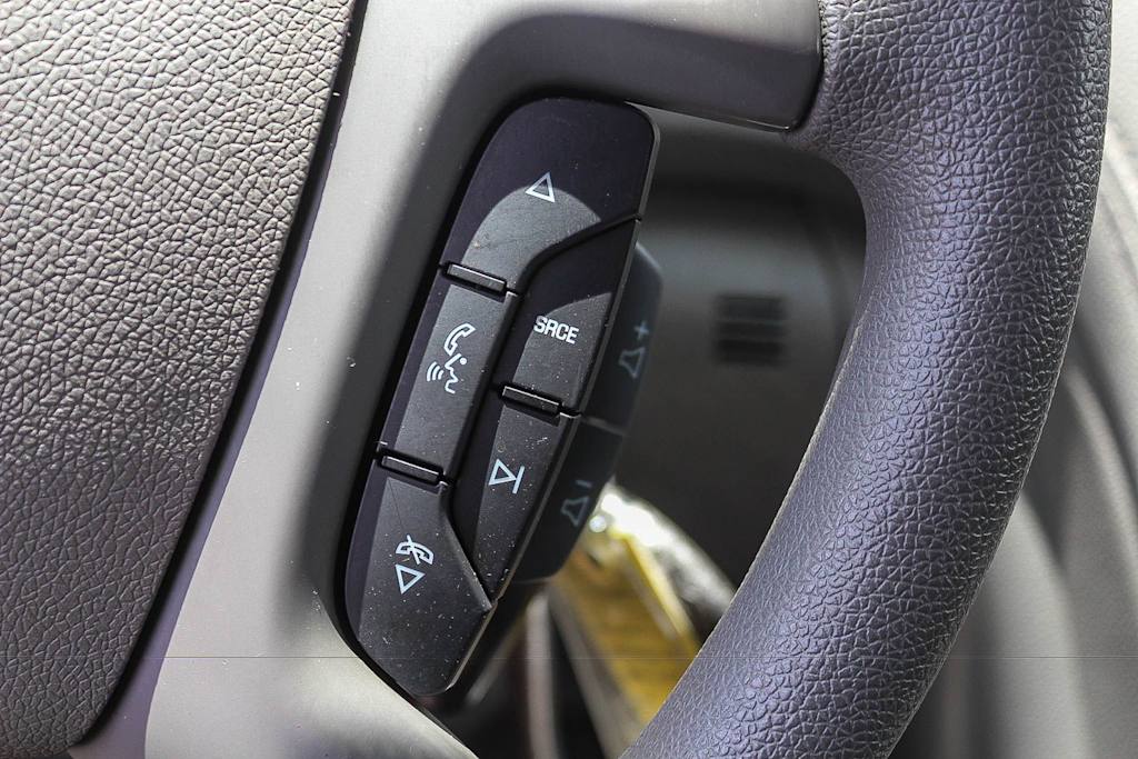 Thumbnail: 2015 Chevrolet Traverse - 29