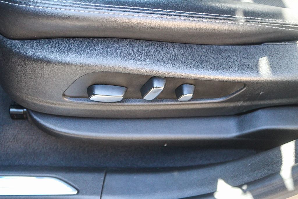 Thumbnail: 2022 Cadillac XT5 - 27