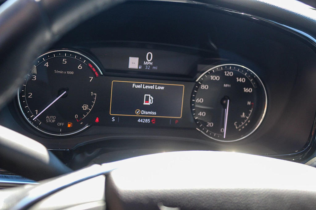 Thumbnail: 2022 Cadillac XT5 - 15