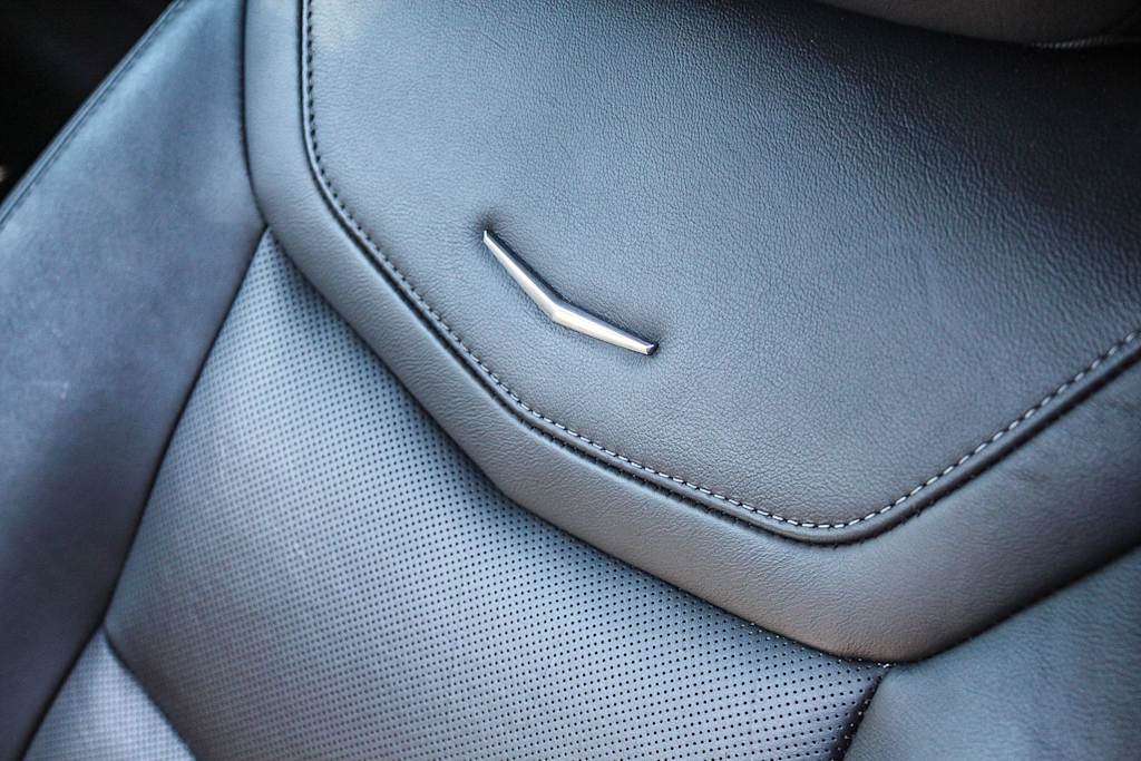 Thumbnail: 2022 Cadillac XT5 - 32