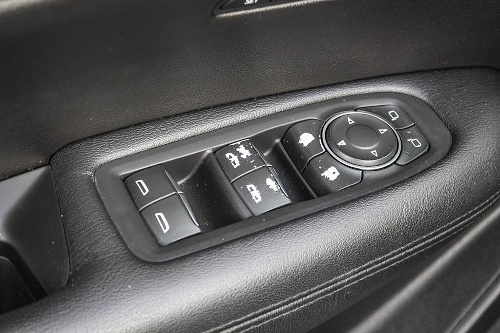 Thumbnail: 2019 Cadillac XT5 - 25