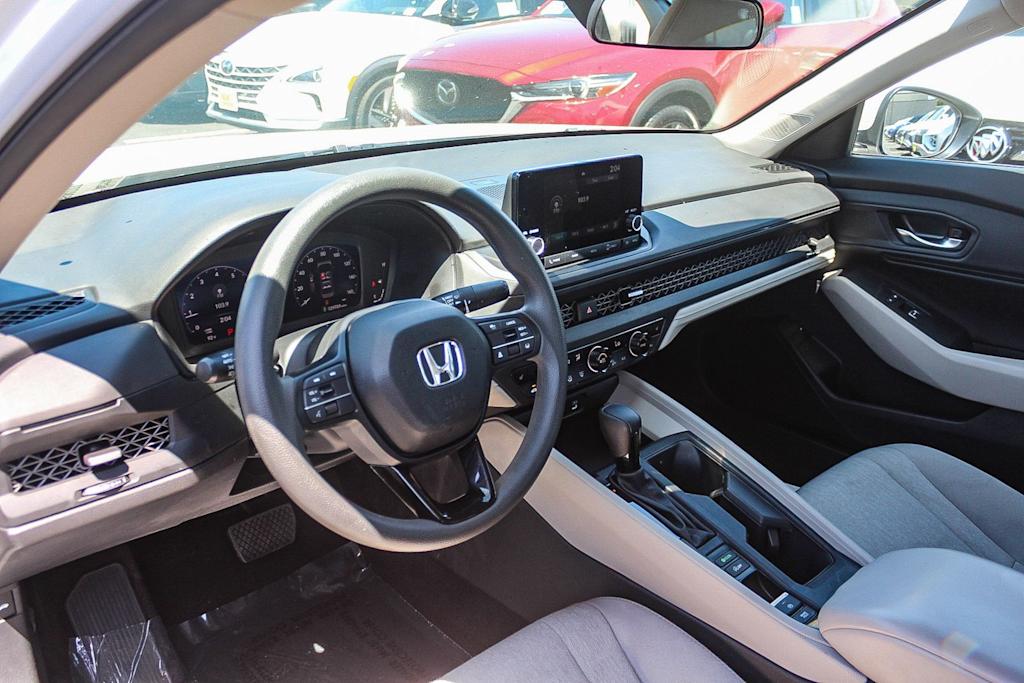 Thumbnail: 2024 Honda Accord - 13