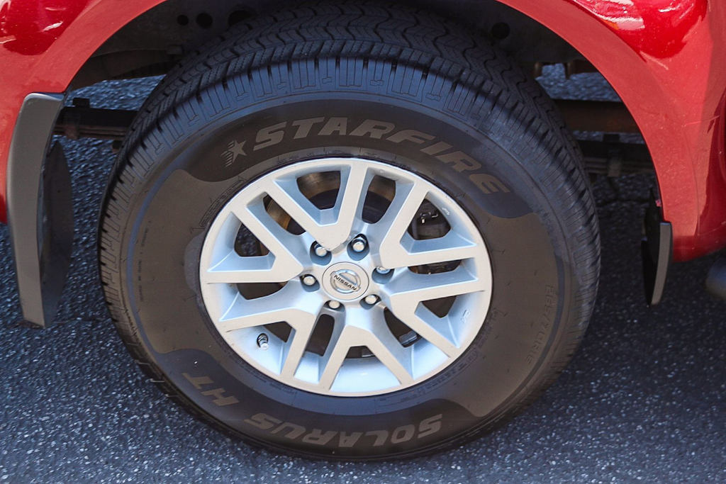 Thumbnail: 2017 Nissan Frontier - 6