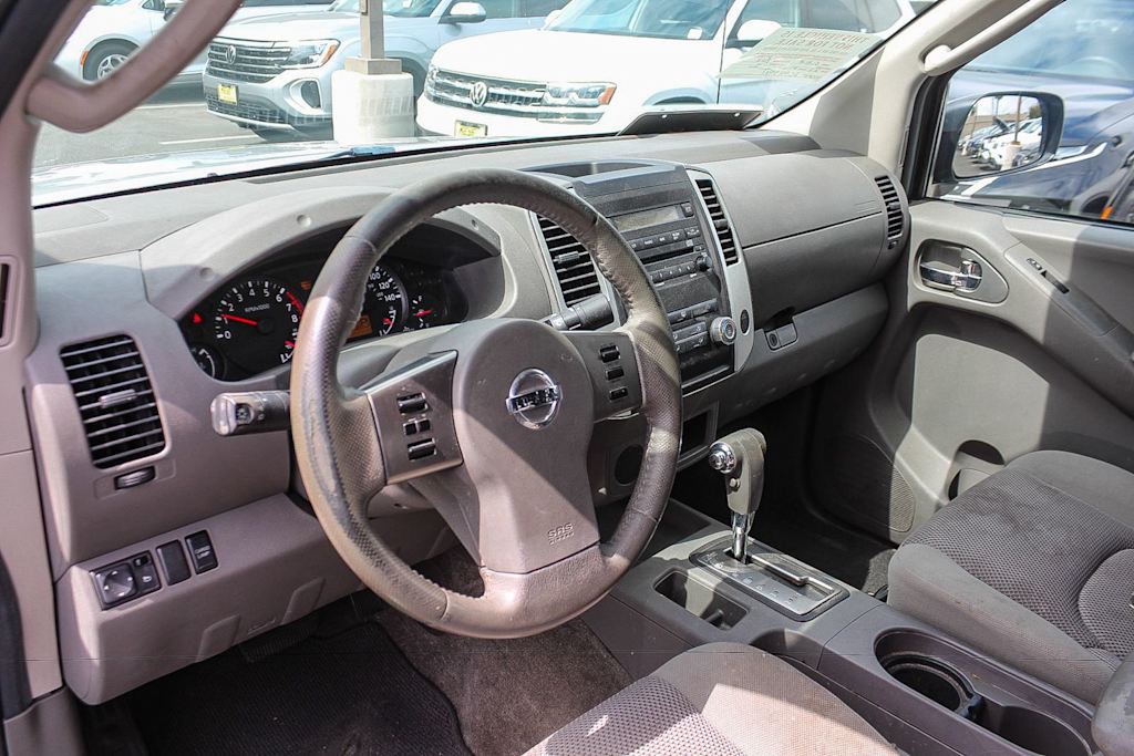 Thumbnail: 2011 Nissan Frontier - 12