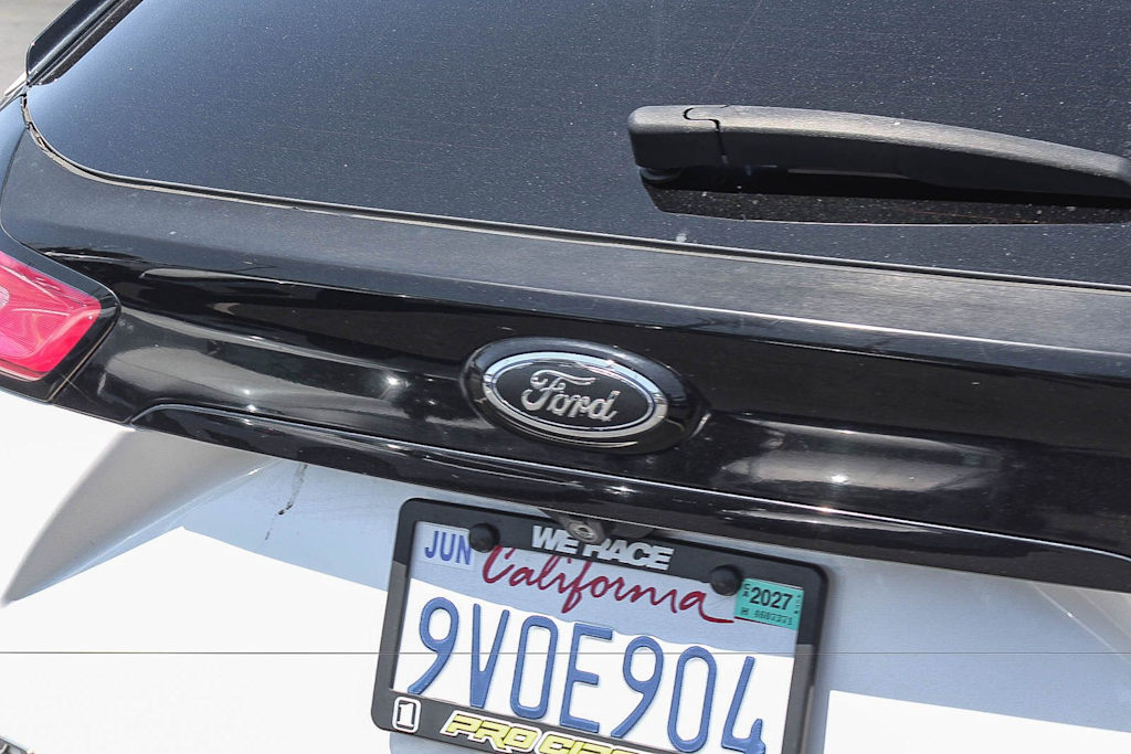 Thumbnail: 2019 Ford Edge - 6