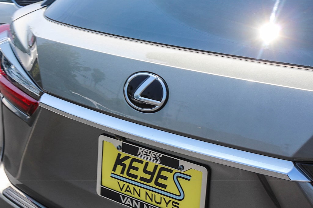 Thumbnail: 2022 Lexus RX - 23