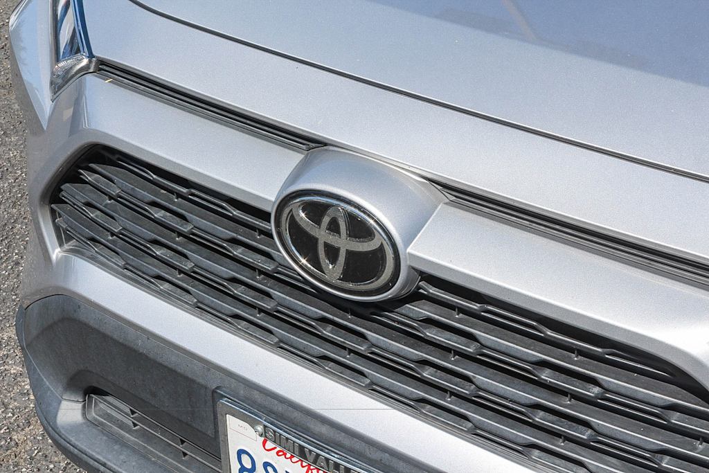 Thumbnail: 2020 Toyota RAV4 - 22