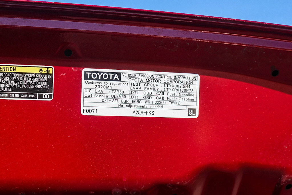 Thumbnail: 2020 Toyota RAV4 - 18